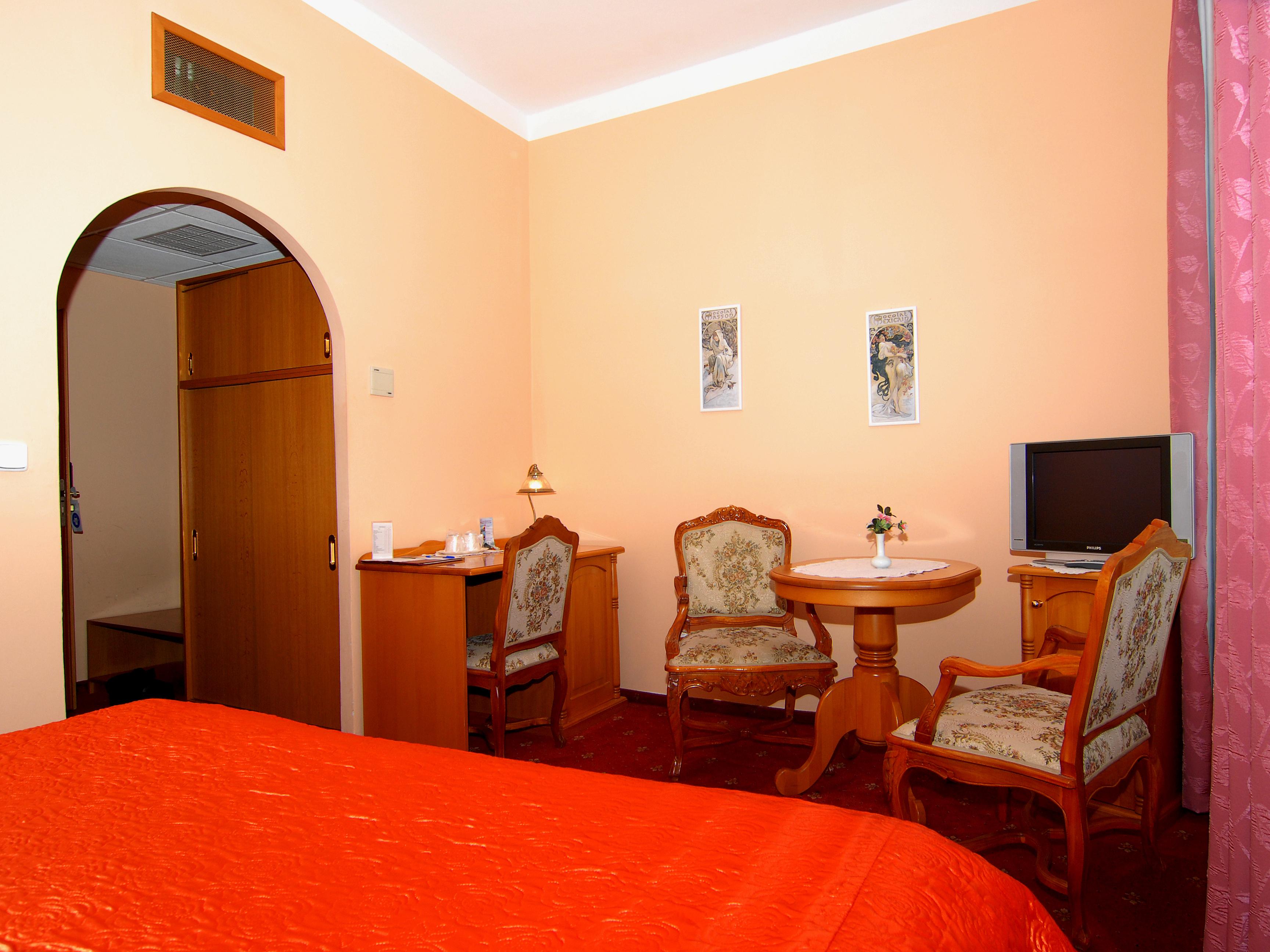 Hotel Opera Prága Kültér fotó