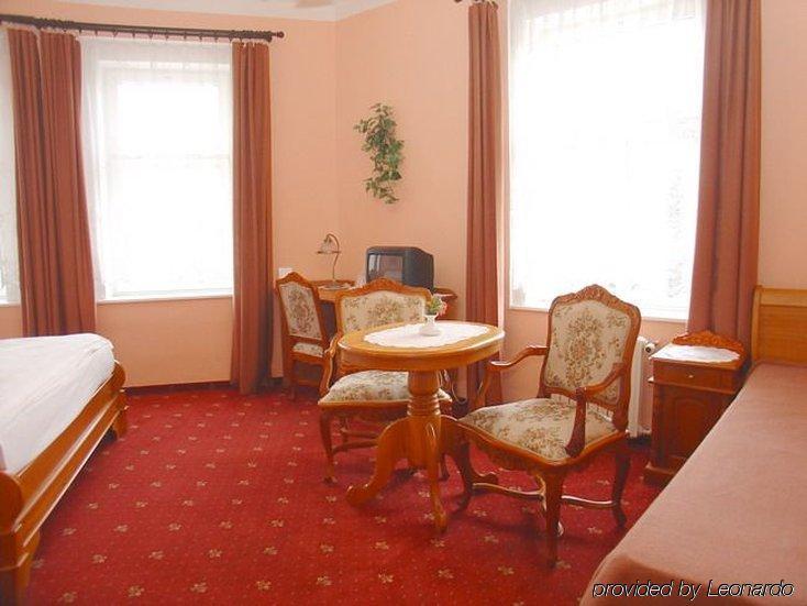 Hotel Opera Prága Szoba fotó