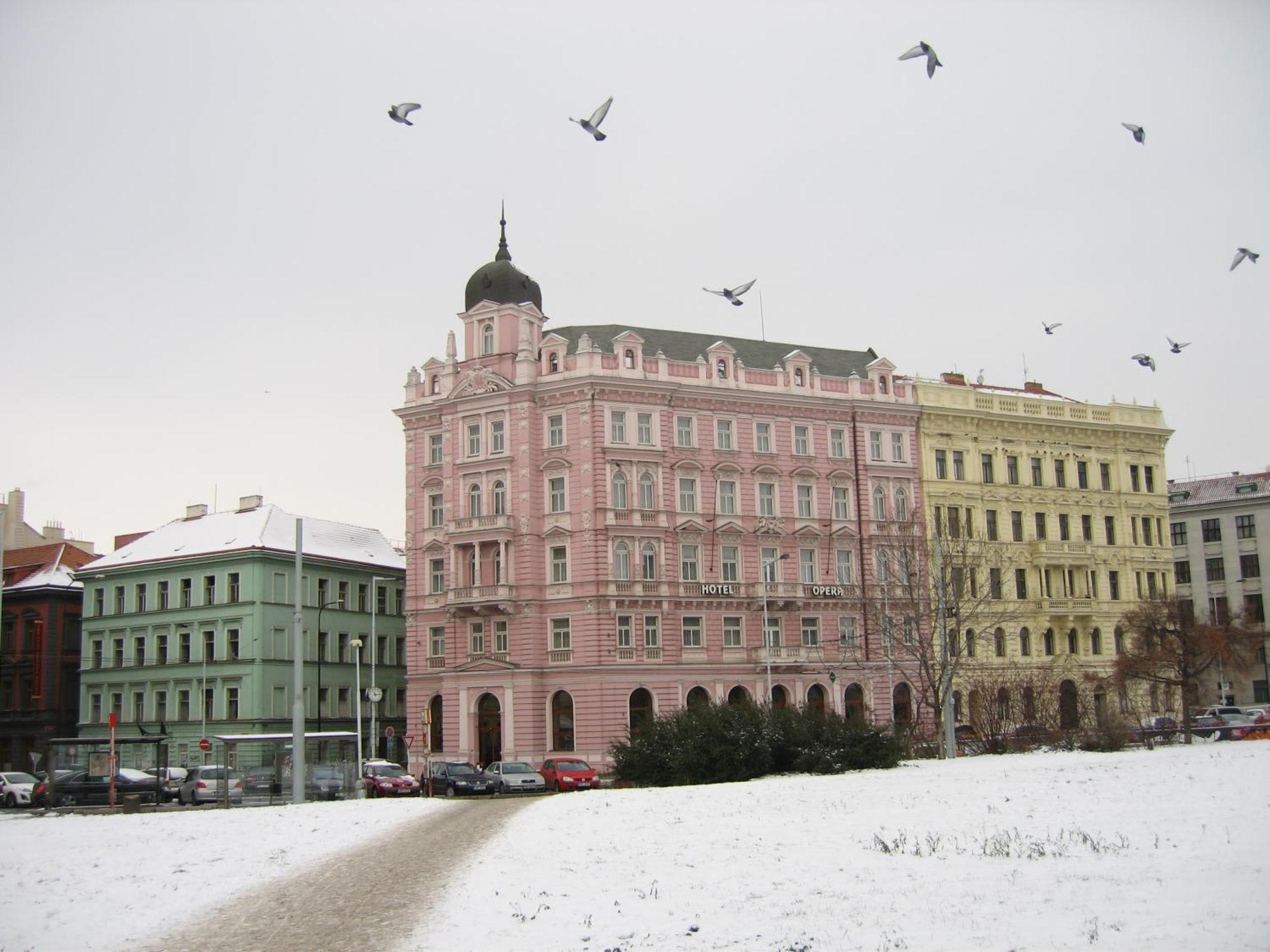 Hotel Opera Prága Kültér fotó