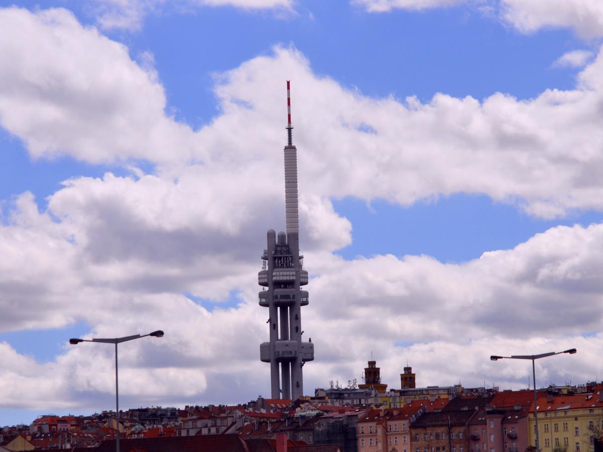 Hotel Opera Prága Kültér fotó